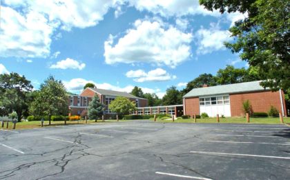 church parking lot available for rental